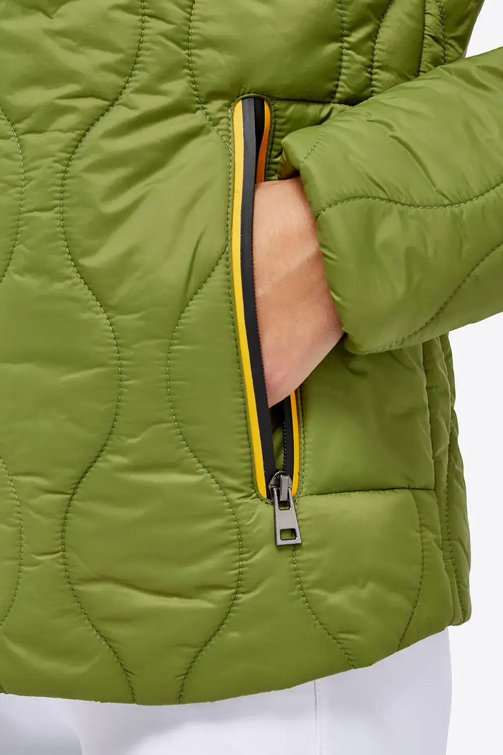 Rider's Gene Women’s quilted nylon puffer jacket FOREST GREEN-5