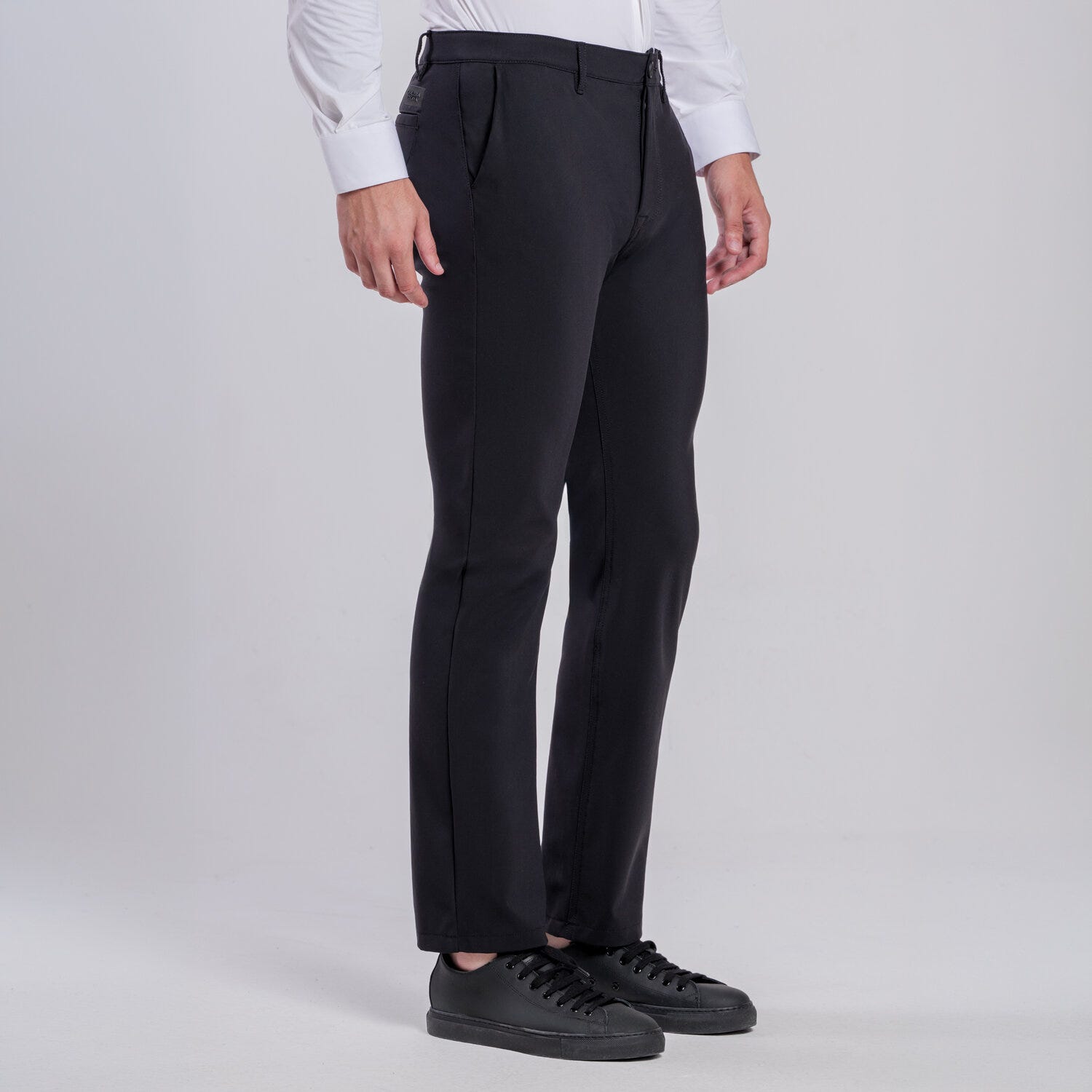 Men’s lifestyle trousers