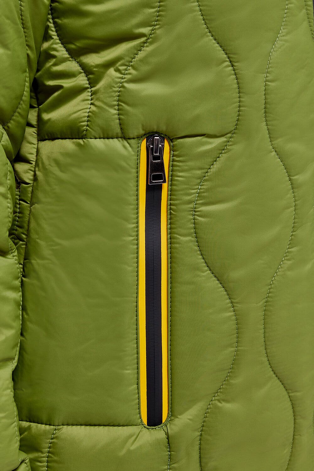 Rider's Gene Women’s quilted nylon puffer jacket FOREST GREEN-6