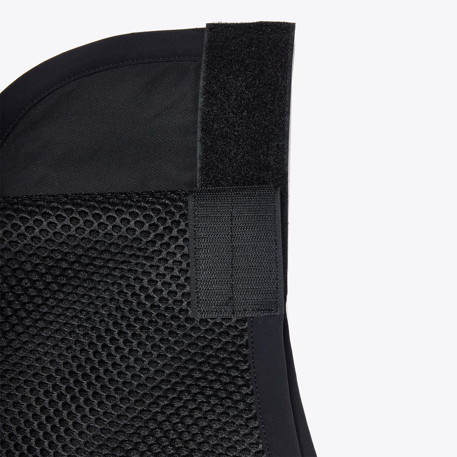 Cavalleria Toscana CT Rug BLACK-3