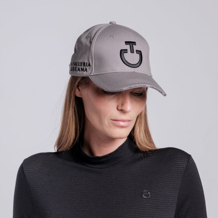 CAPPELLO IN COTONE CON LOGO RICAMATO