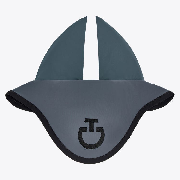 Soundless jersey horse earnett