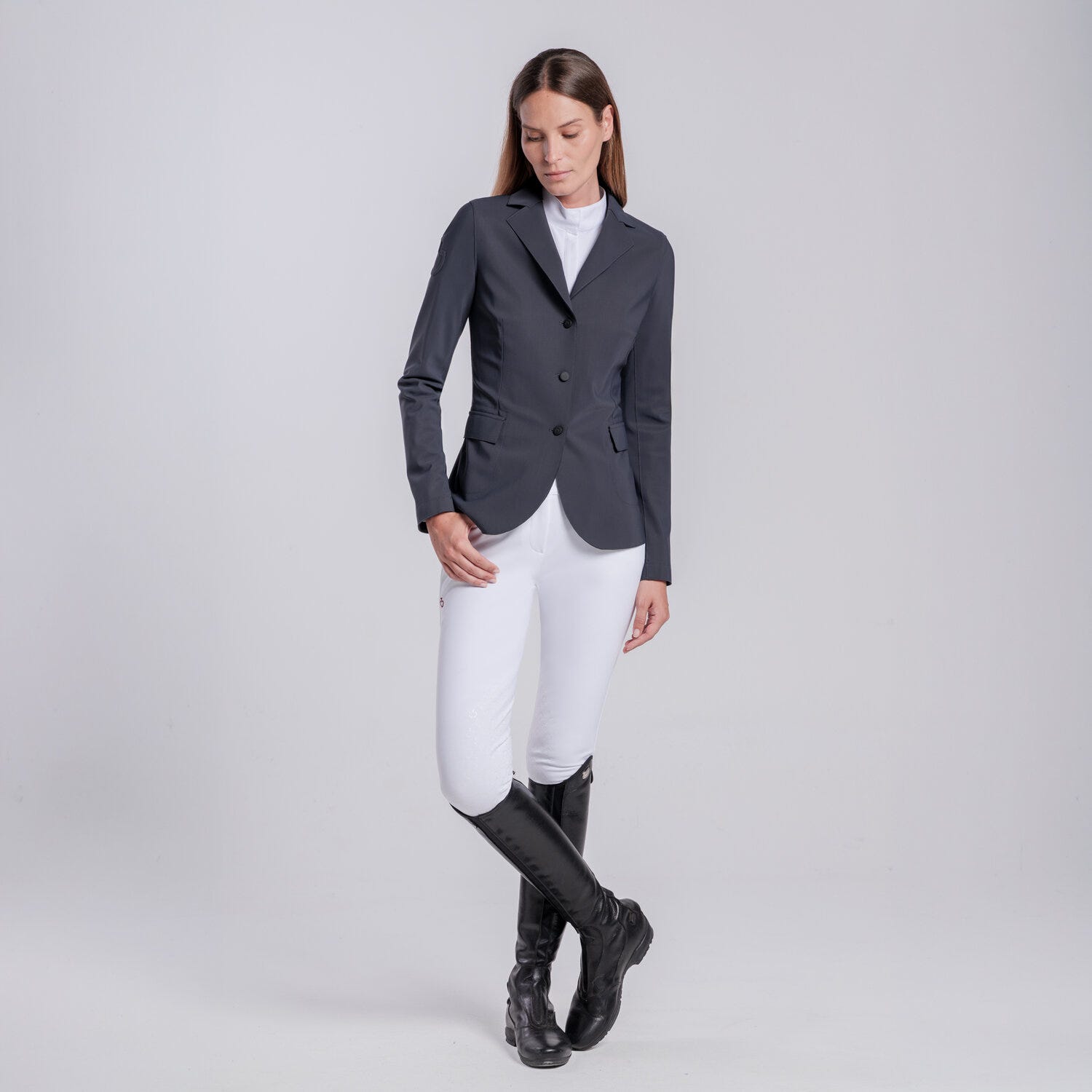 Women’s raw-cut competition jacket