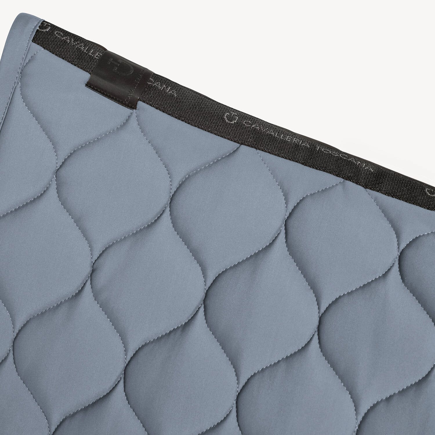 Circular-quilted jumping saddle pad in jersey