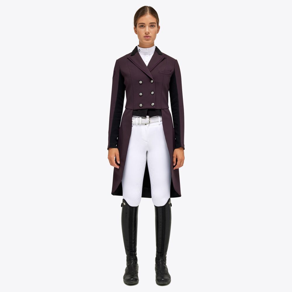 Women's tailcoat with covered b